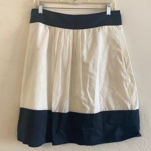 Banana Republic Black & White A Line Skirt Size 8